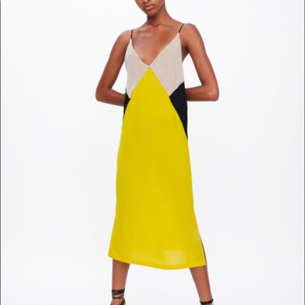 Block color dress